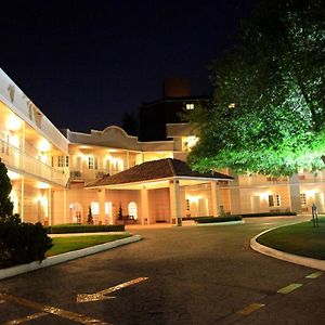 Hotel Real Del Bosque Golf And Spa Тула-де-Альенде Exterior photo