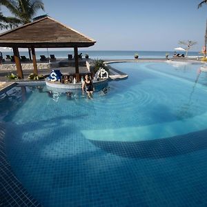 Sunny Paradise Resort Нгве-Саунг Exterior photo