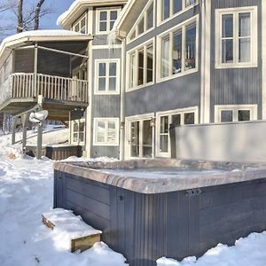 Вилла Ski-In/Car-Out, Hot Tub With Amazing Sunset View Saint-Faustin Exterior photo