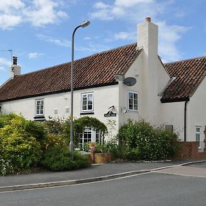 Station Farm Guest House Лидс Exterior photo