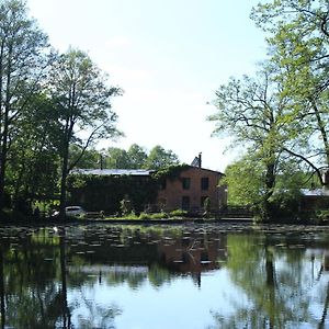 Отель Pensjonat Stary Mlyn Tuczno Exterior photo