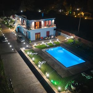 Olive Tree Suites Элеонас Exterior photo