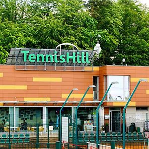 Отель Tennishill Гавиржов Exterior photo