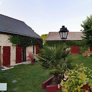 Bed and Breakfast Au Pied Du Tilleul Cornille-les-Caves Exterior photo