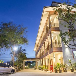 Yaibua Hotel Ban Chamun Exterior photo