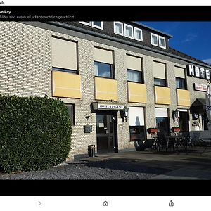 Hotel-Kronenhof Юлих Exterior photo