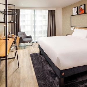 Отель Ibis London Sutton Point Exterior photo