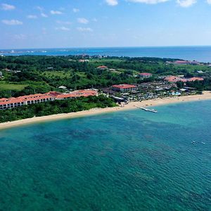 Fusaki Beach Resort Hotel & Villas Ishigaki  Exterior photo