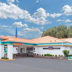 Отель Howard Johnson By Wyndham Ocala Fl I-75 Exterior photo