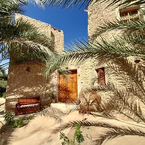 Отель Sleep In Siwa Siwa Oasis Exterior photo