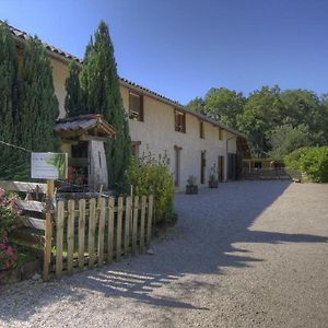 Bed and Breakfast Le Paradis Vert Pirajoux Exterior photo