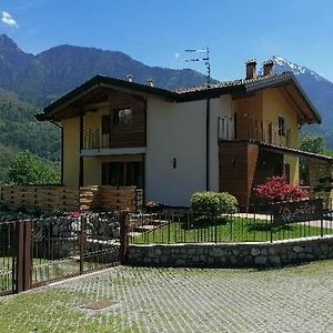 Вилла Azienda Agricola Agriturismo I Sei Petali Capo di Ponte Exterior photo