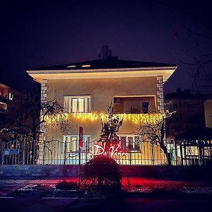 Da Vinci Guesthouse Выршец Exterior photo