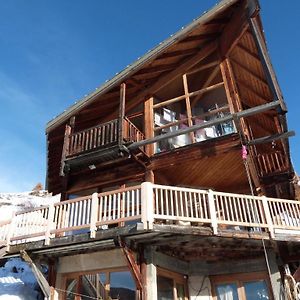 Апартаменты Chalet Panoramique Chateau-Ville-Vieille Exterior photo