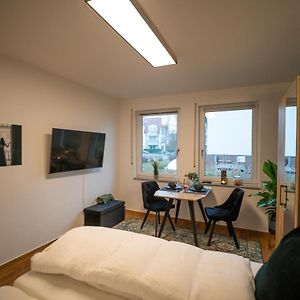 Rr - Cozy Apartment - Parking - Kitchen - Netflix Магдебург Exterior photo