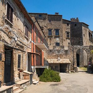 Вилла Casa Vacanze La Piazzetta Del Castello Montecalvello Exterior photo