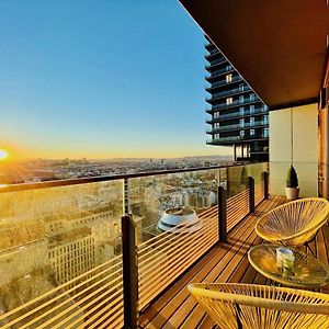 Triiiple Level 20 - Sonnenwohnen Apartment Mit Parkplatz Und Fantastischem Ausblick Вена Exterior photo