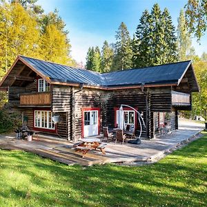 Апартаменты Luxurious Log House - Graensfors 354 Бергшьё Exterior photo