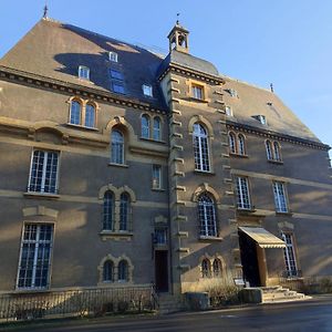 Hotel O Chateau Hayange Exterior photo