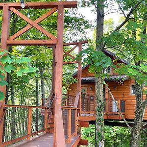 Вилла Treehouse #8 By Amish Country Lodging Миллерсберг Exterior photo