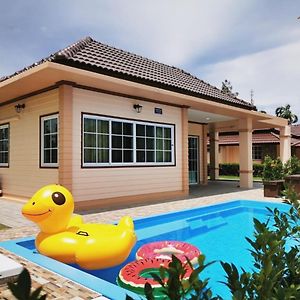 Sand-D House Pool Villa B30 At Rock Garden Beach Resort Rayong Маэ-Пим Exterior photo