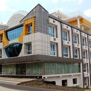 Отель Hill Top International Порт-Блэр Exterior photo