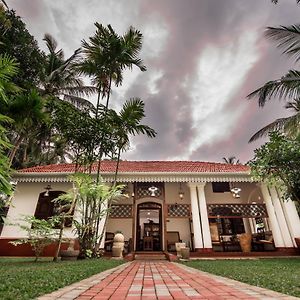 Fortress De Jayaweera - Historic Villa - A Proud Legacy Since 1889 Бентота Exterior photo