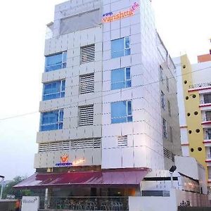 Hotel Varishtta Нави Мумбаи Exterior photo