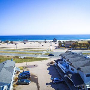 Scarborough Beach Motel Наррагансетт Exterior photo