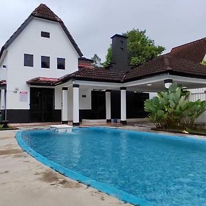 A'Famosa Private Pool Villa Алор-Гаджах Exterior photo