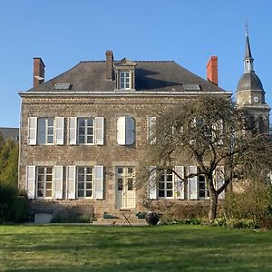 Maison D'Hotes La Doucelle Lignieres-Orgeres Exterior photo
