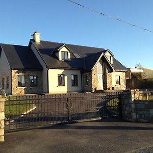 Bed and Breakfast Railway View - Connemara Голуэй Exterior photo