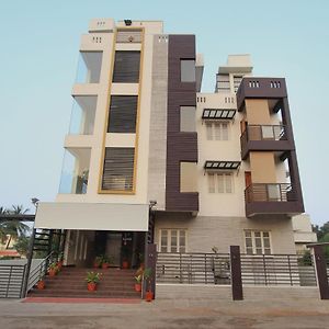 Отель Oyo 9611 Chamundi Hills Майсур Exterior photo