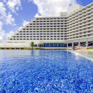 Rihga Royal Laguna Guam Resort Тамунинг Exterior photo