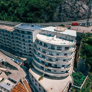 Alex Lux Sea View Apartment 1 Рафаиловичи Exterior photo