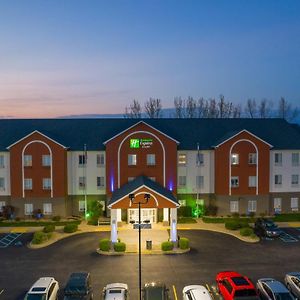 Holiday Inn Express Hotel & Suites Bedford, An Ihg Hotel Exterior photo