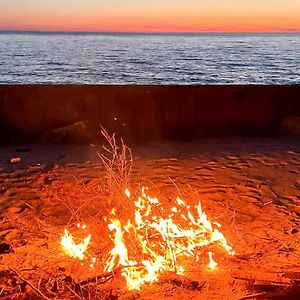 Endearing Cottage With Fire Pit And Private Beach Холланд Exterior photo