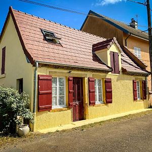 La Petite Maison D'Albert La Motte-Saint-Jean Exterior photo