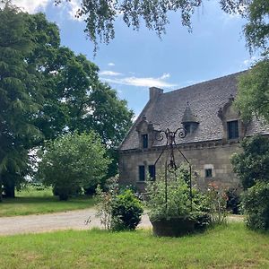 Bed and Breakfast La Forge De La Coudraie Pleugueneuc Exterior photo