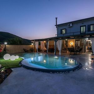 Вилла Casa Del Miele, Private Pool, Bbq, Mountain View. Alikianos Exterior photo