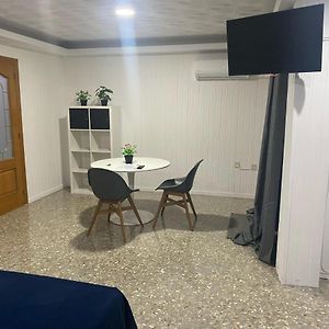 Апартаменты Apartamento Tirant Lo Blanc Торренте Exterior photo