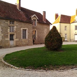 Bed and Breakfast Le Mont Saint Laurent Mesmont  Exterior photo