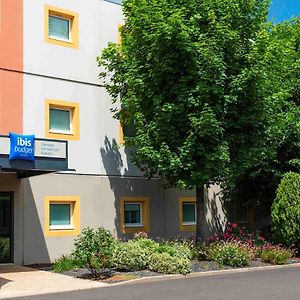 Отель Ibis Budget Clermont Ferrand Sud Обьер Exterior photo