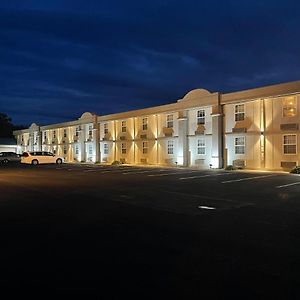 Days Inn By Wyndham Conneaut Exterior photo