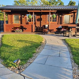 Апартаменты Cosy Countryside Log Cabin Килкенни Exterior photo