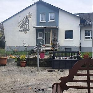 Апартаменты Gastehaus Maurer Gau-Weinheim Exterior photo
