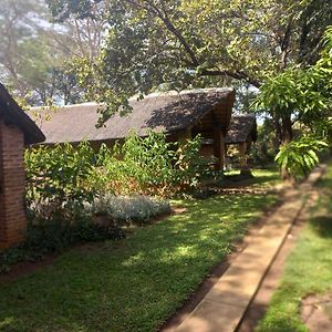 Barefoot Lodge And Safaris - Malawi Лилонгве Exterior photo