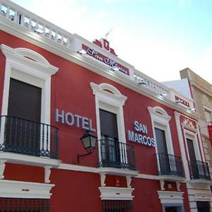 Hotel San Marcos Бадахос Exterior photo