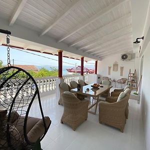 Вилла Oasis Grand House-Large Balcony With Sea View Эретрия Exterior photo