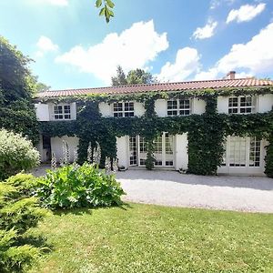 Bed and Breakfast Le Petit Massigny Les Velluire-sur-Vendee Exterior photo